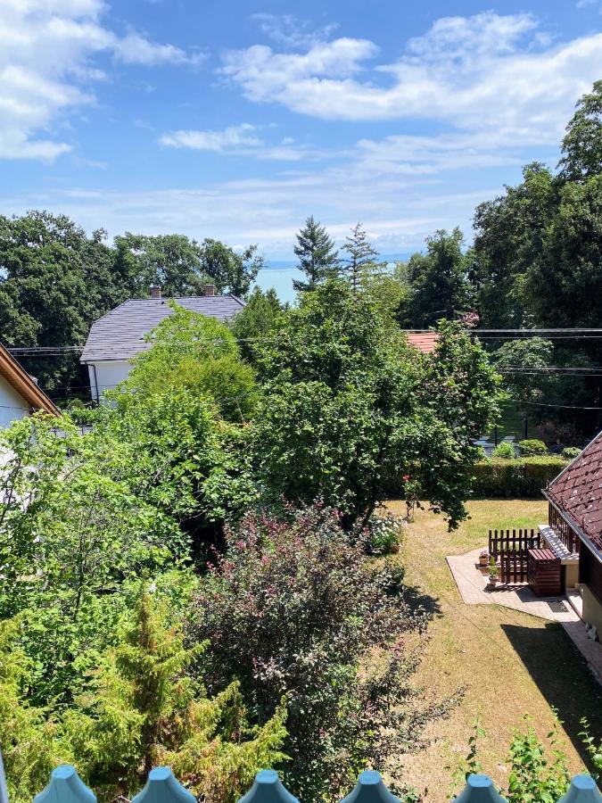 Villa Szepiheno Balatonszepezd Esterno foto
